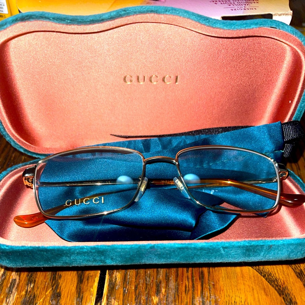 Gucci glasses